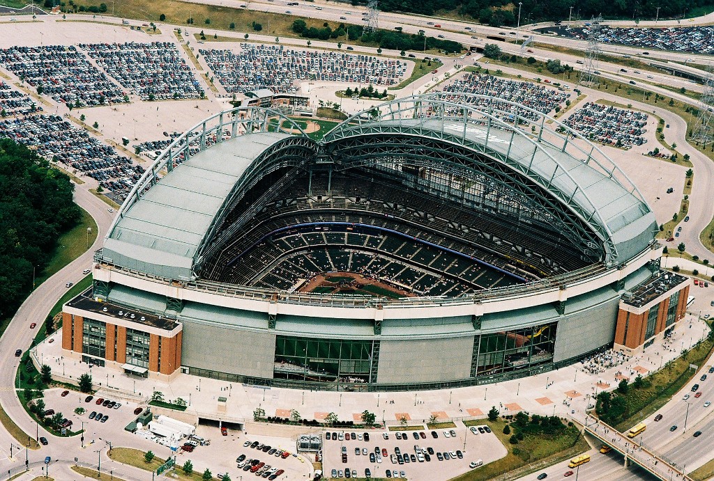 Minute Maid Park, MLB's Second Retractable-Roof-Ballpark