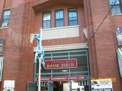 The original stadium didn't look as it appears today. The now brick exterior was covered with stucco and would not dawn its current appearance until renovations were performed in the 1930. 