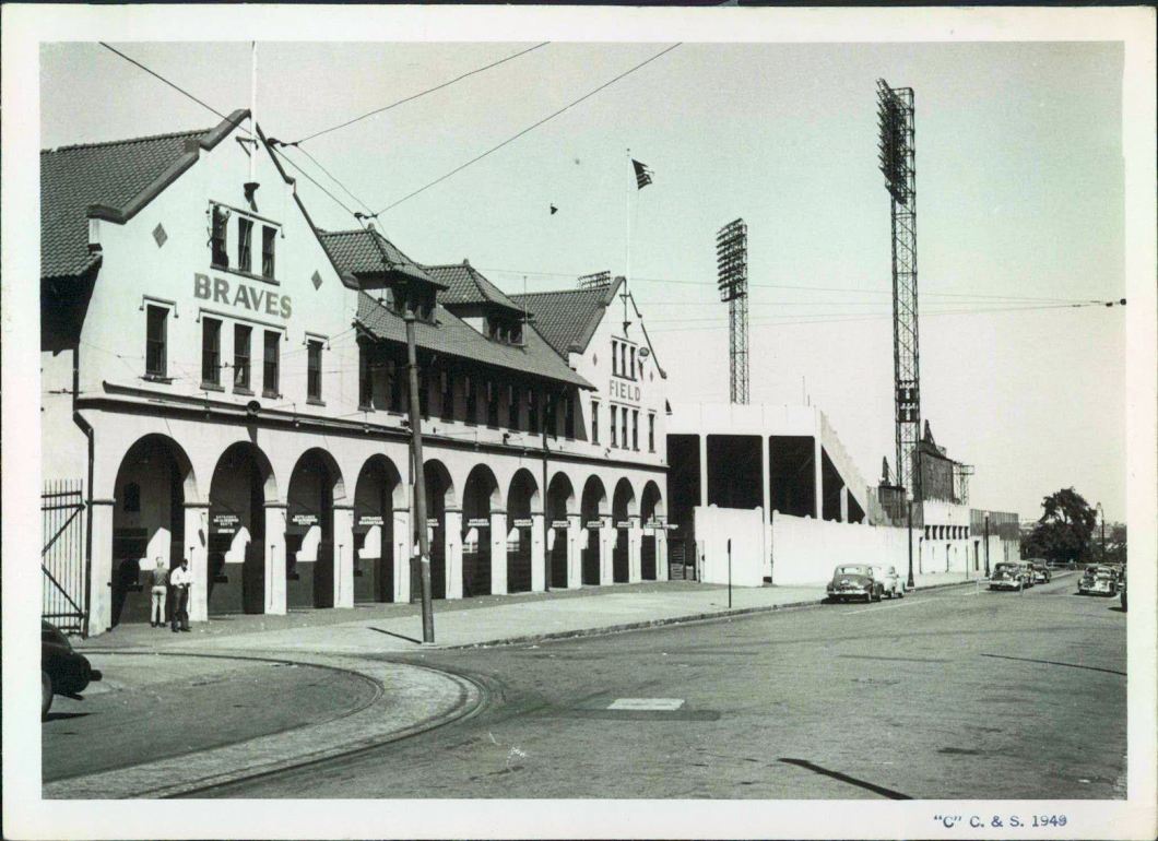 Braves Field - History, Photos and more of the Boston Braves ... www.ballparksofbaseball.com