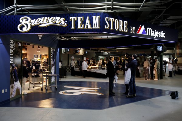 milwaukee brewers team store